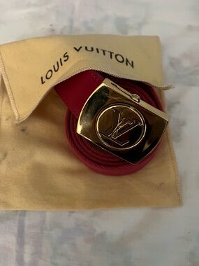 Louis Vuitton Pink-Red Leather Belt with Gold LV Emblem Buckle